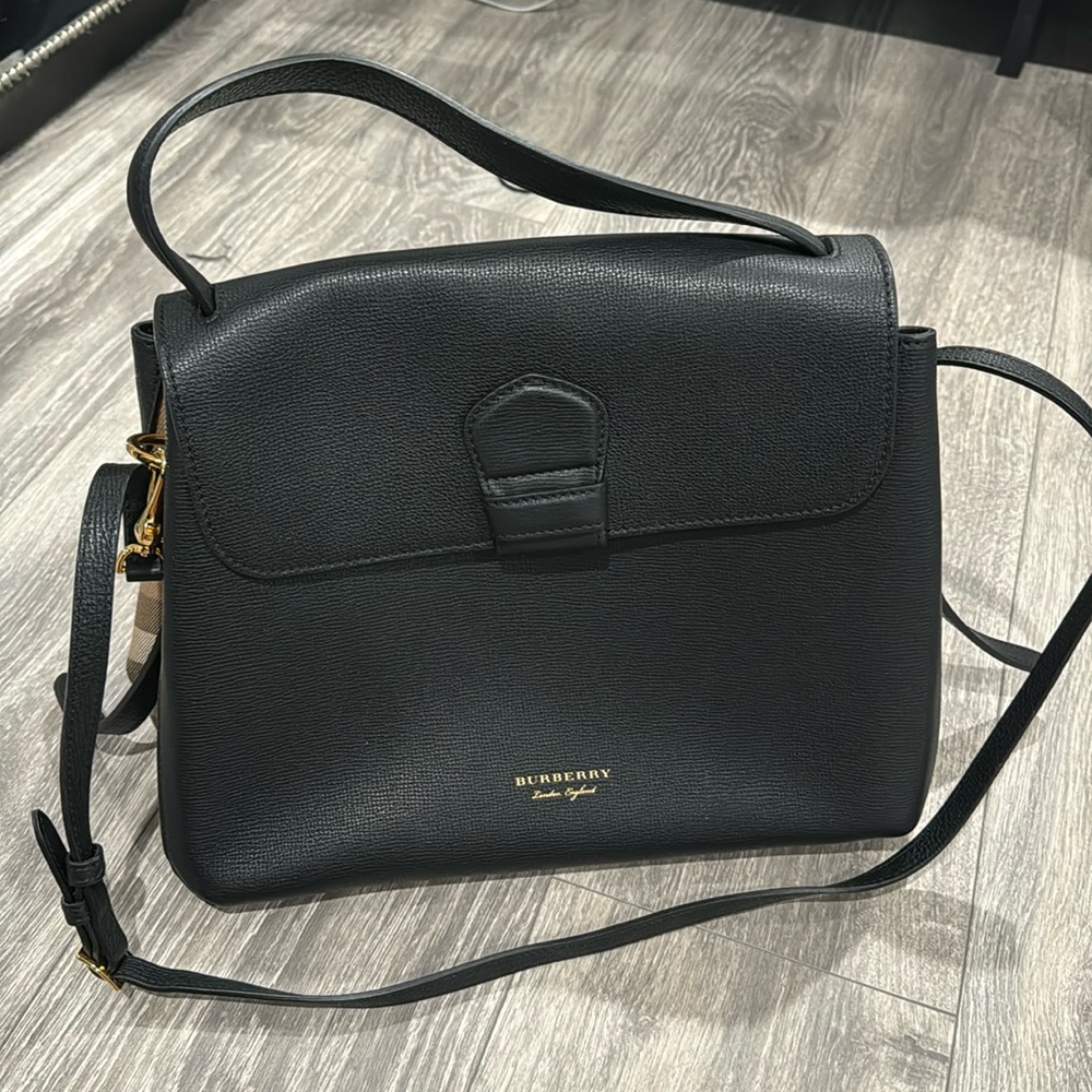 Burberry Chamberly Satchel 14x10
